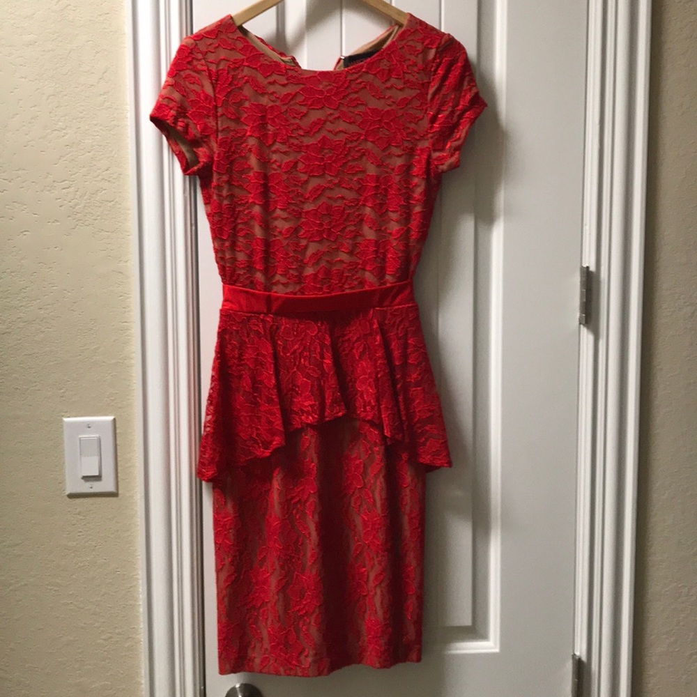 Marc Bouwer Anthropologie red lace Dress Size 4